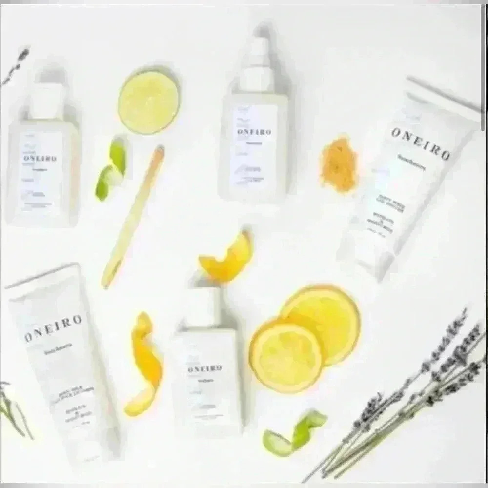 NEW Oneiro Sunchasers Ready Set Go Kit! Skincare 5 Piece Travel Pack w/bag!! - Picture 4 of 10